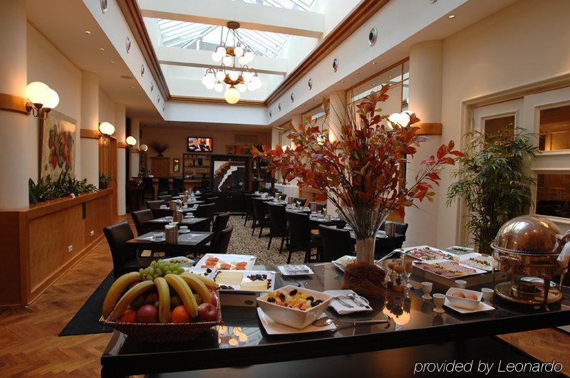 Progress Hotel Saint-Josse-ten-Noode Restoran gambar