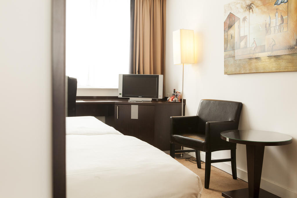 Progress Hotel Saint-Josse-ten-Noode Luaran gambar